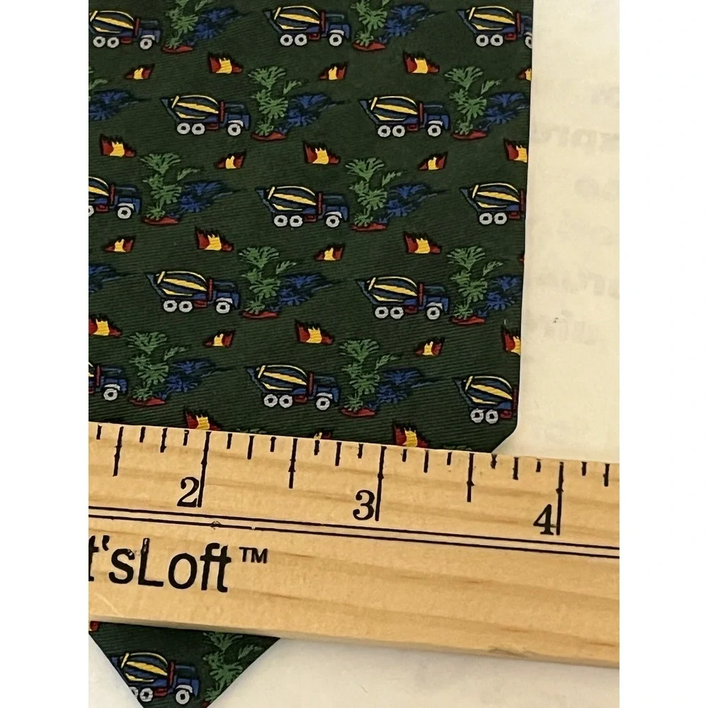 Vintage 40s French Pure Silk Tie  VICAT Construction Pattern Green Multi Cement‎